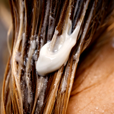 K18 Leave-In Molecular Repair Hair Mask | Hair Repair | AmiGlow NZ