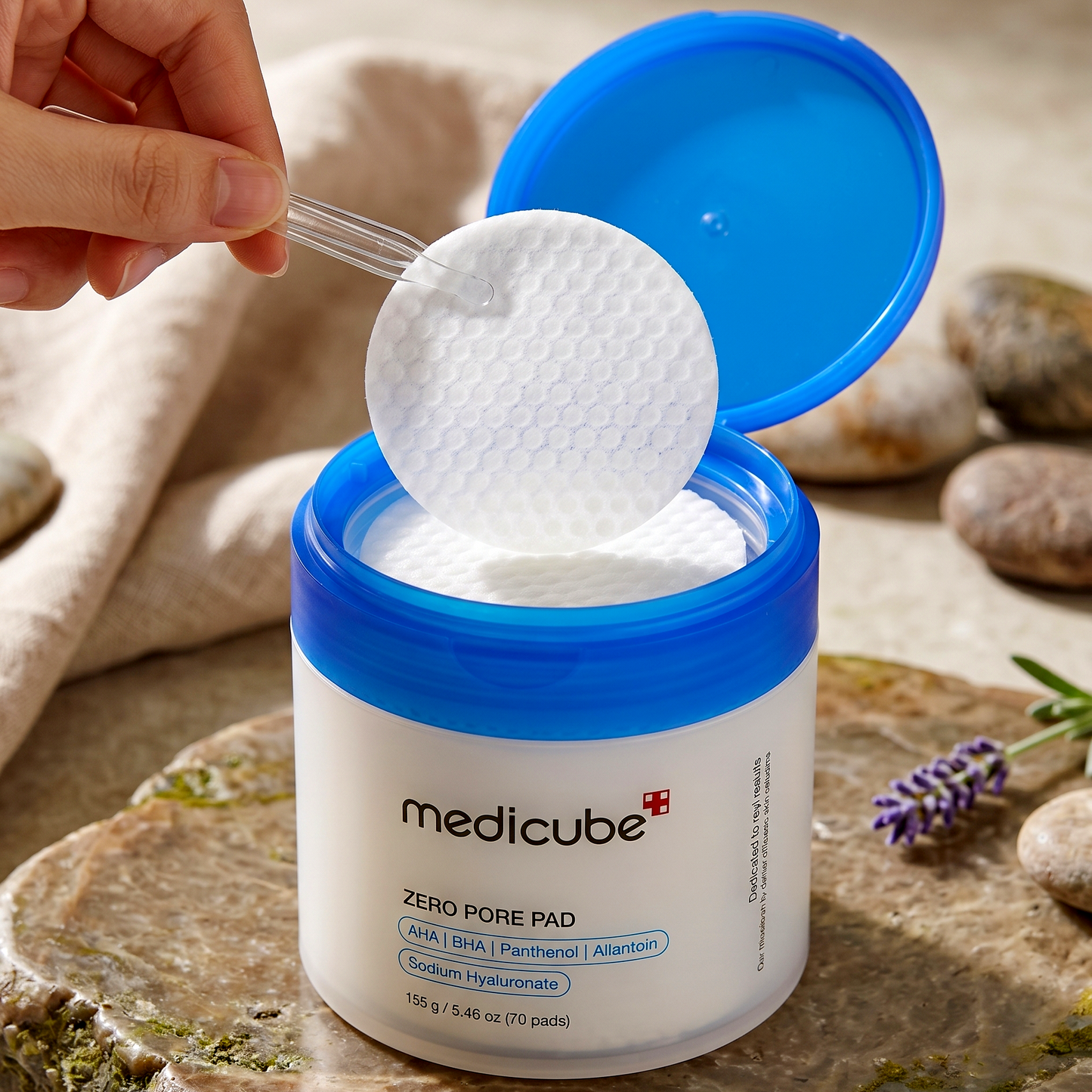 Medicube ZERO PORE PAD 2.0 (70pcs) | Pore Refining Pads | AmiGlow NZ