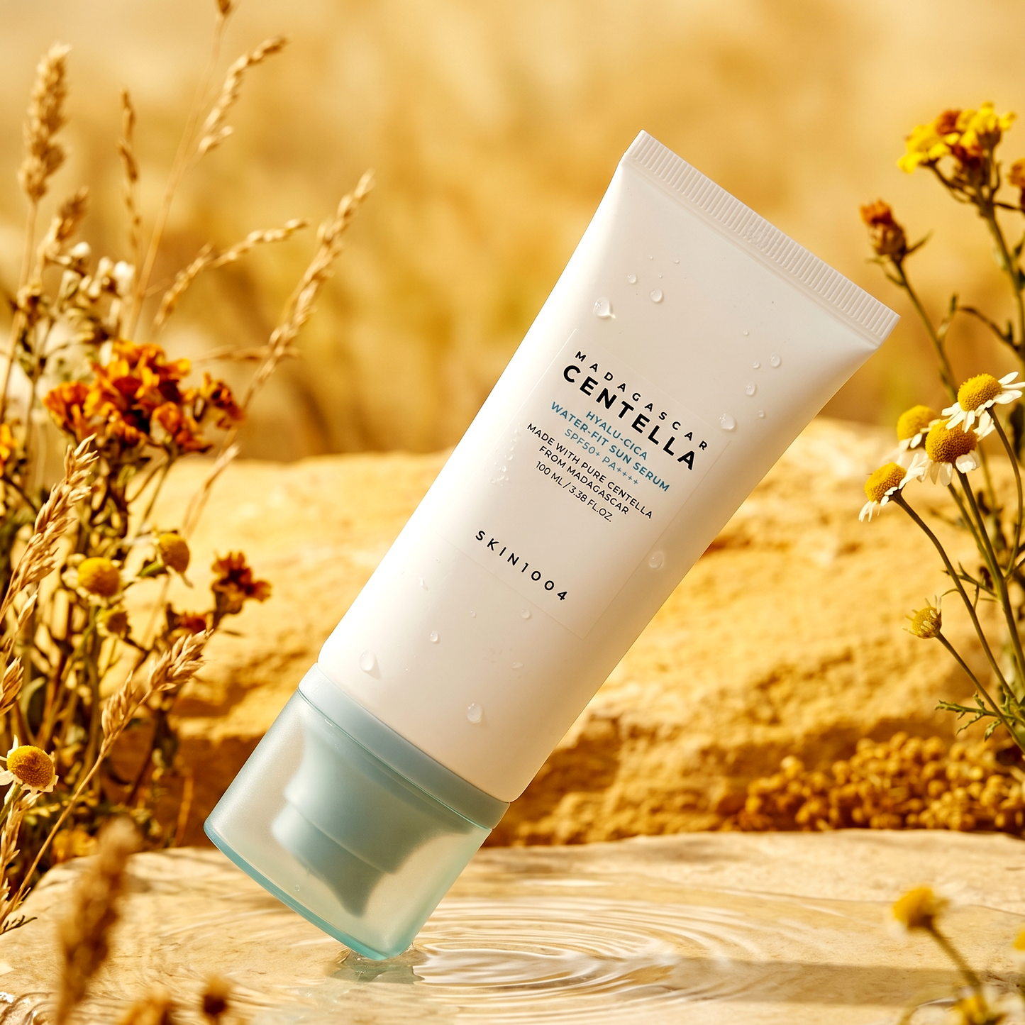 Skin1004 Madagascar Centella Hyalu-Cica Water-Fit Sun Serum SPF50+ PA++++ 100ml | AmiGlow NZ