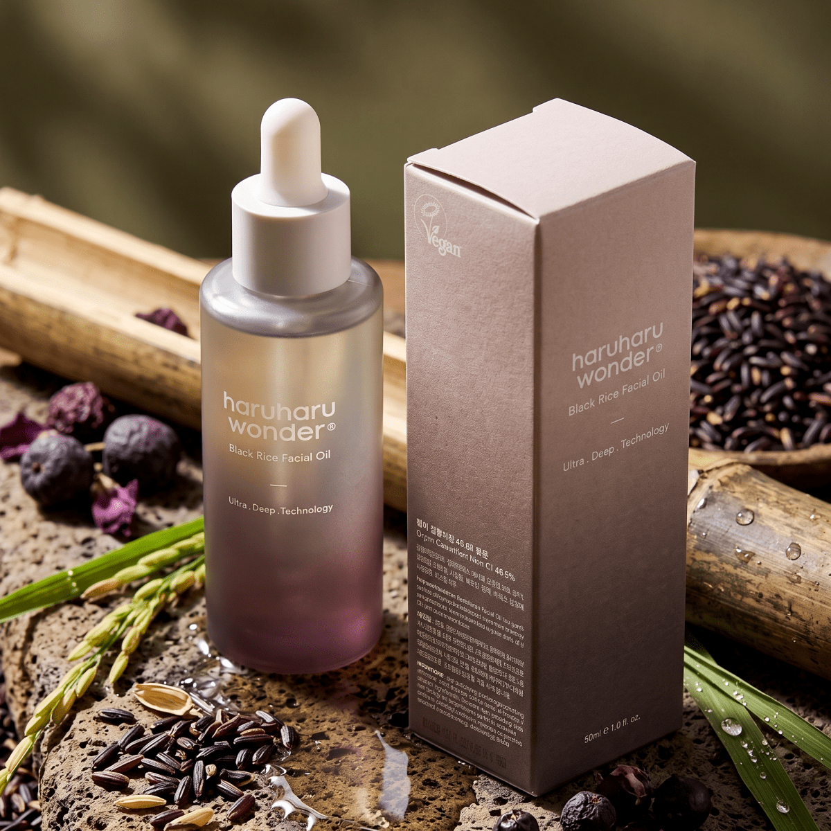 Haruharu Wonder Black Rice Facial Oil 30ml | AmiGlow NZ - AmiGlow