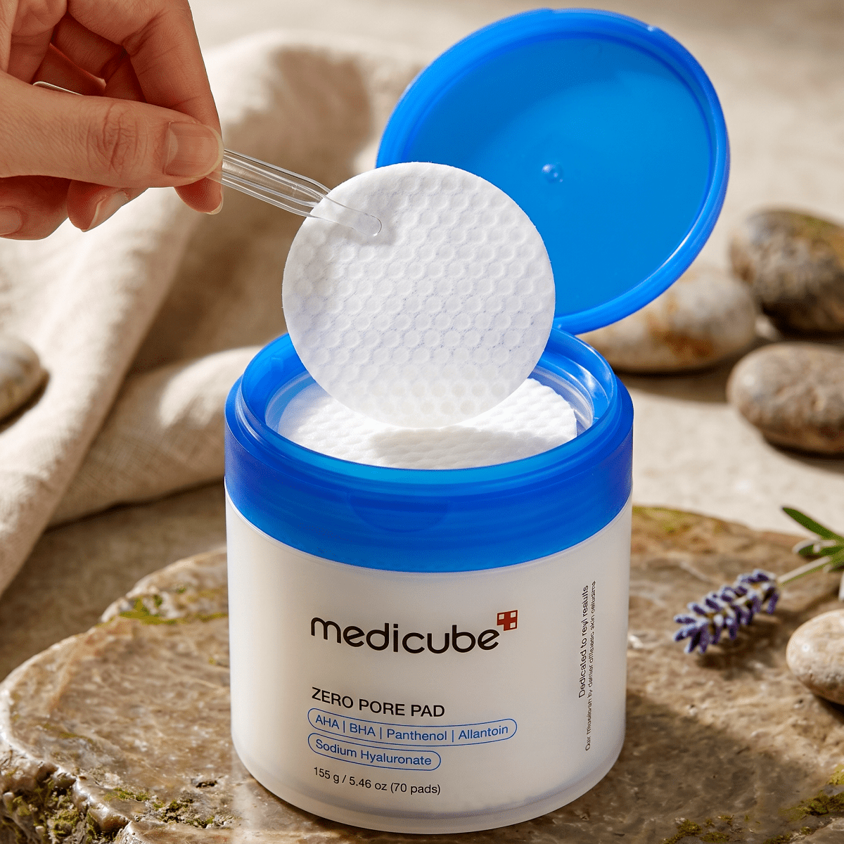 Medicube ZERO PORE PAD 2.0 (70pcs) | Pore Refining Pads | AmiGlow NZ - AmiGlow