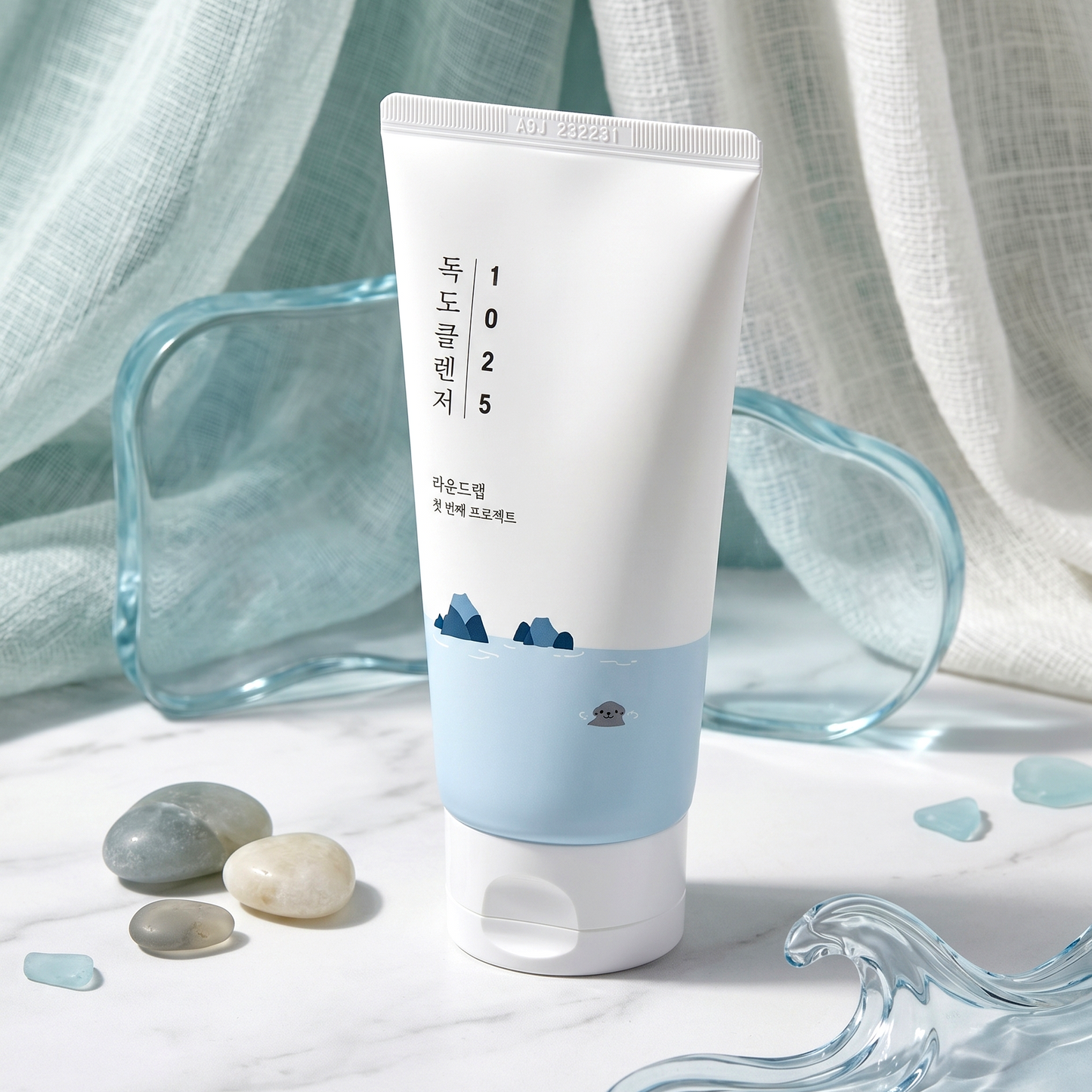 Round Lab 1025 Dokdo Cleanser 150ml | Gentle Foam Cleanser | AmiGlow NZ