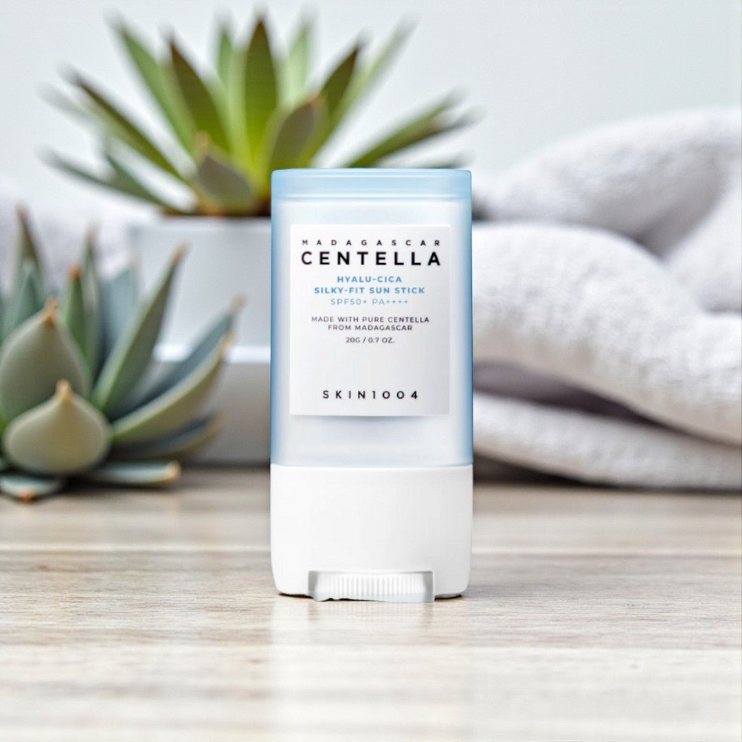 Skin1004 Madagascar Centella Hyalu-Cica Silky-Fit Sun Stick SPF50+ PA++++ 20g | AmiGlow NZ - AmiGlow