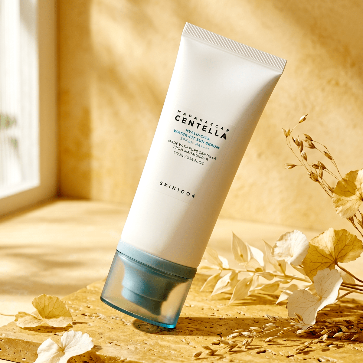 Skin1004 Madagascar Centella Hyalu-Cica Water-Fit Sun Serum SPF50+ PA++++ 100ml | AmiGlow NZ - AmiGlow